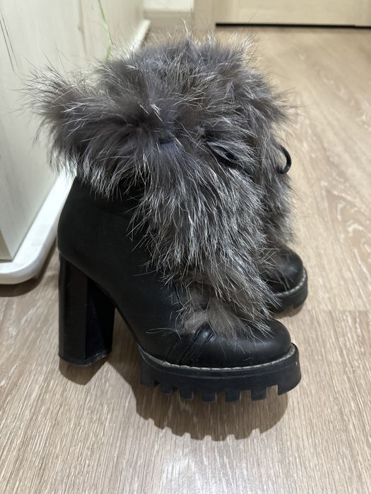 Обувь женская 35-35,5 размер