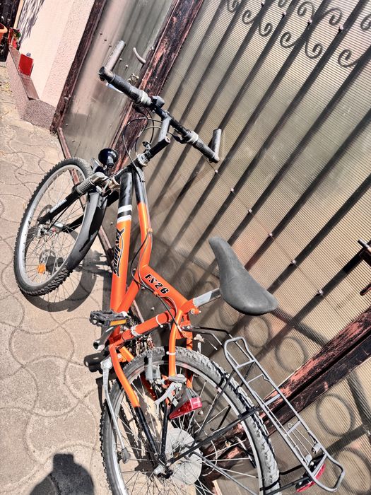Vand bicicleta yashima fs26 in stare foarte buna.