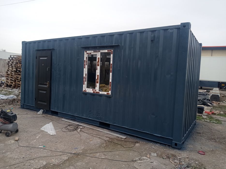 Kantener kontayner tayor ofes