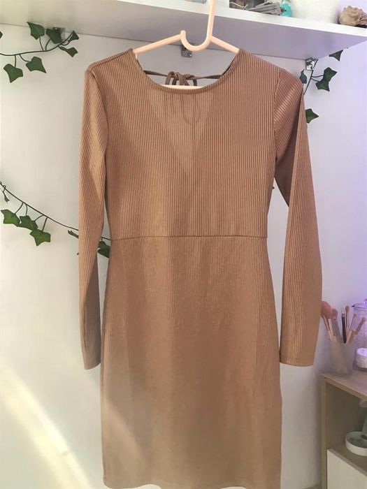 Рокля с-м цикламена и кафява