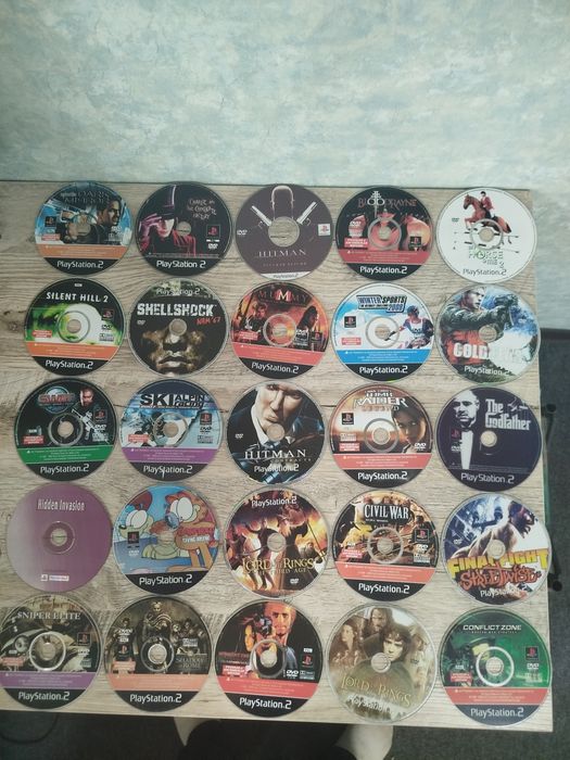 Продою игры на сони плей Стейшен 2