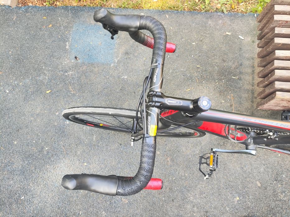 Шоссейный велосипед giant contend sl 2019
