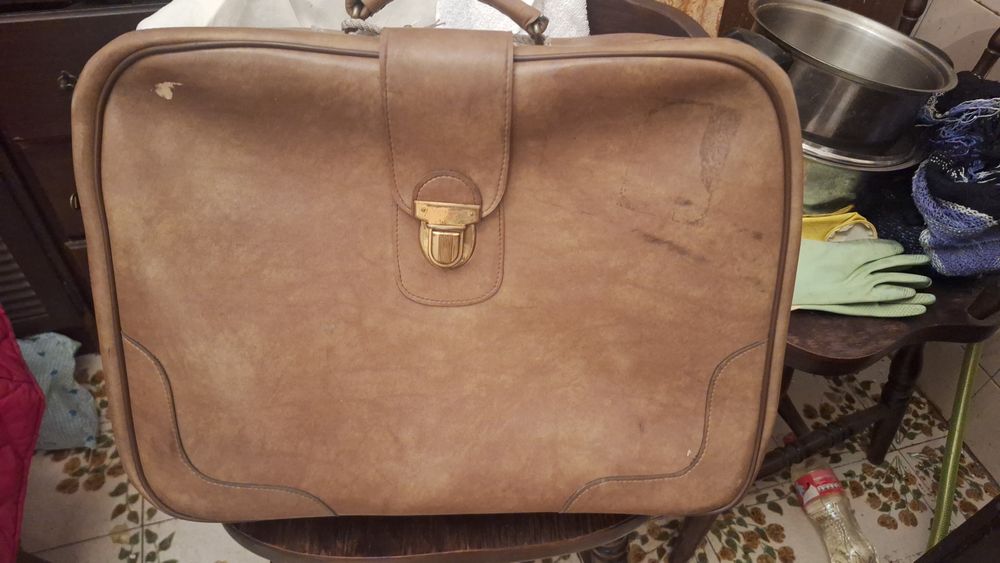 Geamantan vechi anii 60 #vintage