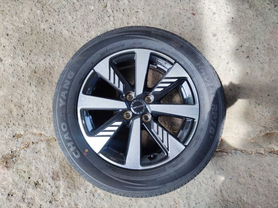 Продам оригинальные колёса BYD E2