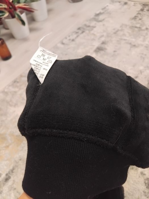Strampi foarte grosi/flausati pe interior NOI