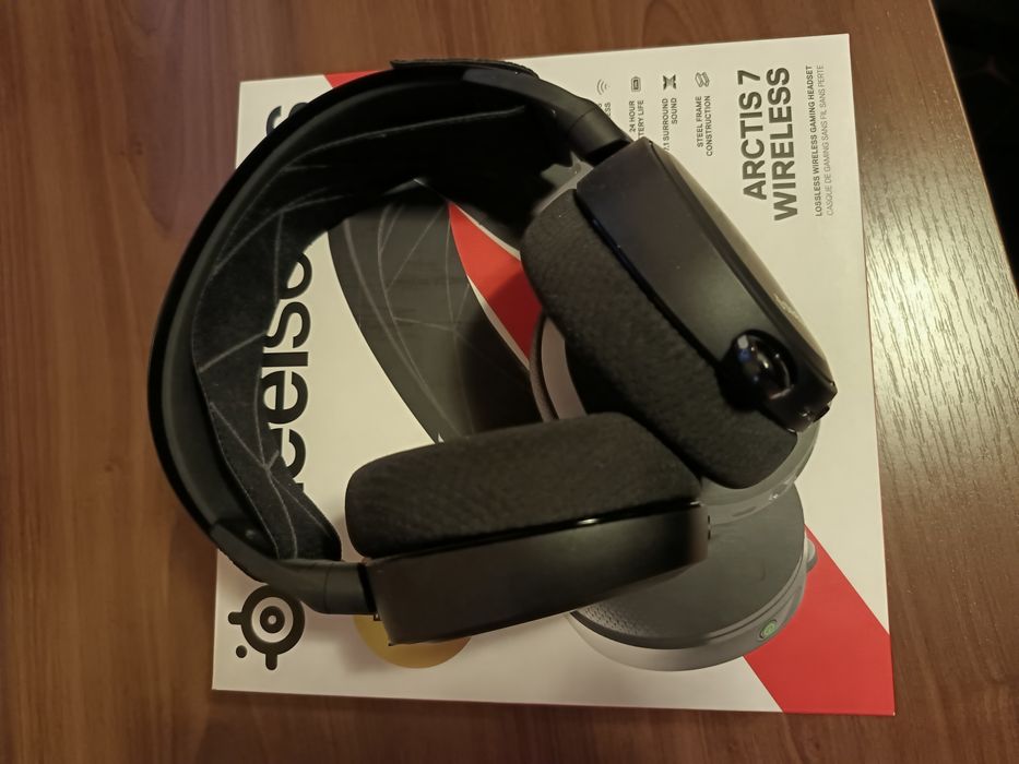 Гейминг слушалки Steelseries Arctis 7
