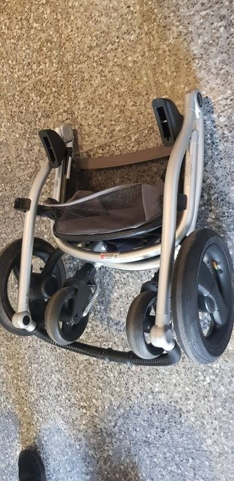 Carucior 3 în 1 Britax