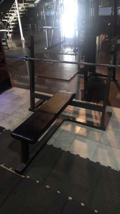 Aparate fitness la pret de fier vechi.Se vând pentru eliberarea spațiului
