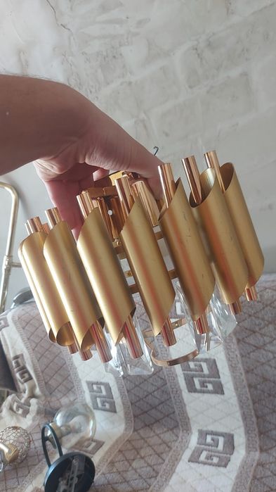 Люстры разного типа