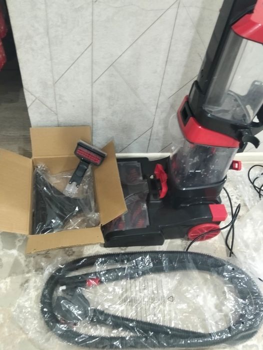Продам новый моющий пылесос