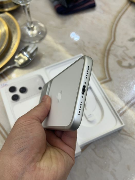 Iphone 17 pro max srochna