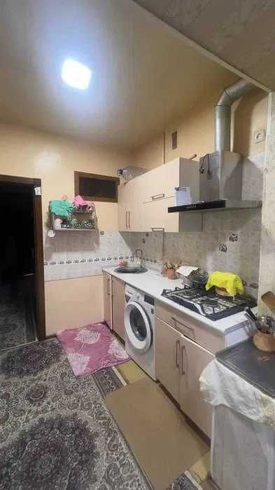 Каракамиш 1,4 да  2/2/4 58м2  сотилади Кулай жойлашув