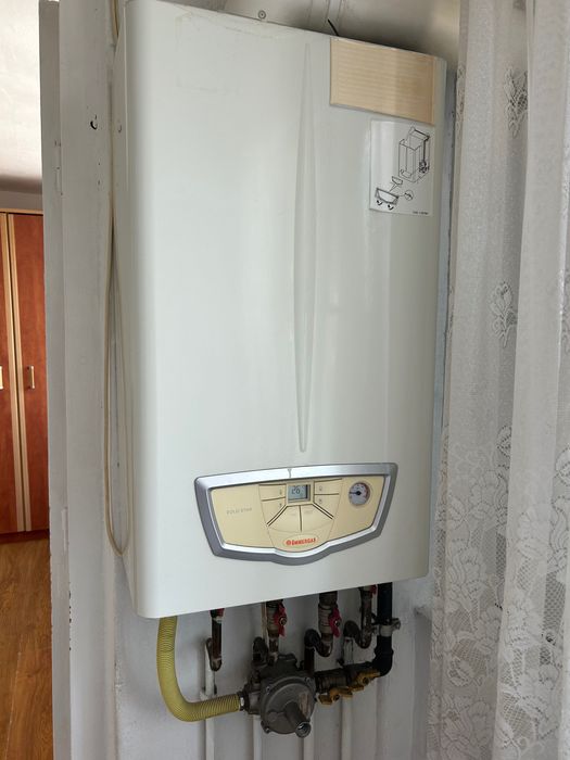 Garsonieră de închiriat în Pitești!