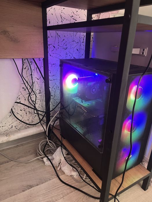 Компьютер почти новый