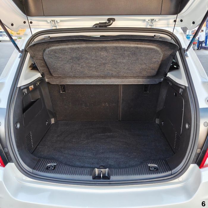 Chevrolet Tracker Premier, 2019, в отличном состоянии