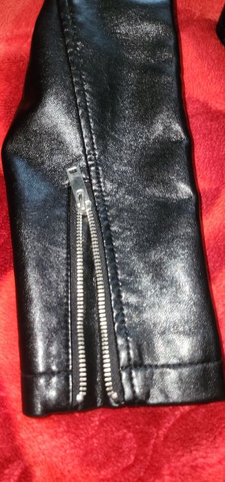 Куртка косуха для девушек