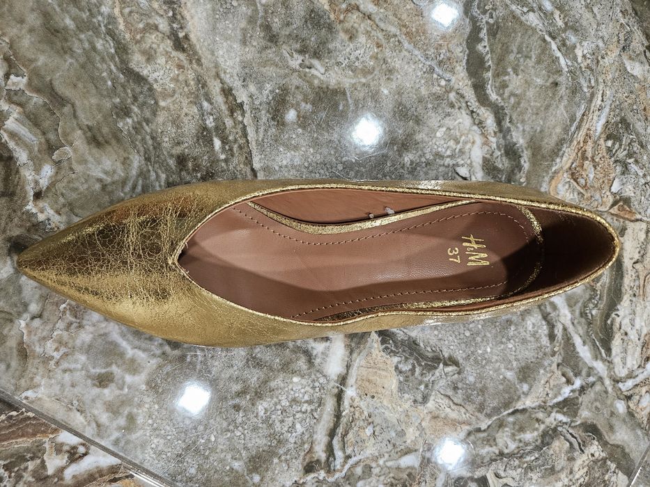 Златни, дамски, естествена кожа официални обувки