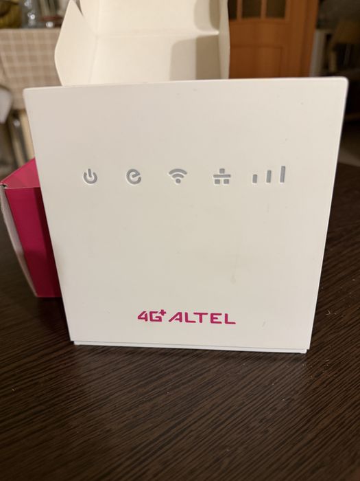 Wi- Fi Роутер Altel 4G белый