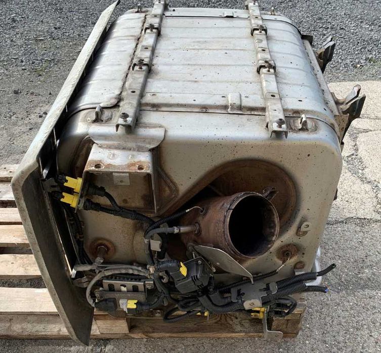 Toba catalizator Mercedes Actros MP4 A0054904512 OEM