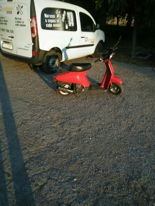 Скутер Сузуки Бара