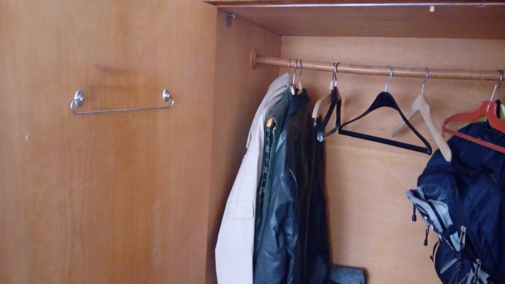 гардероб трикрилен