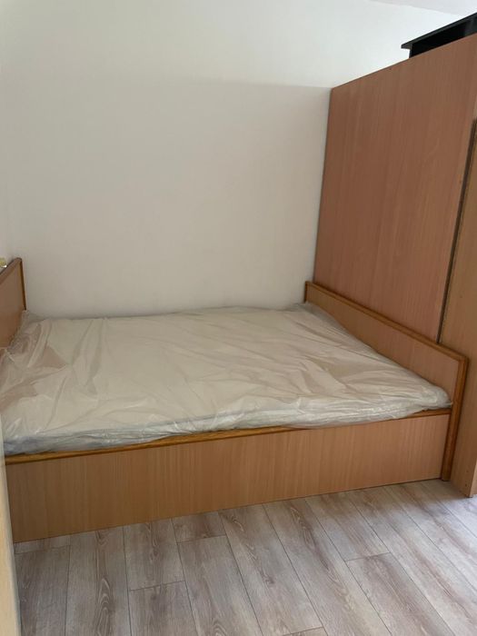 Închiriez garsoniera confort 1