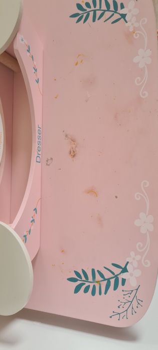 Детский столик трюмо