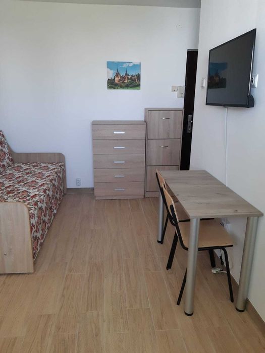 Titan, Baba Novac, Proprietar