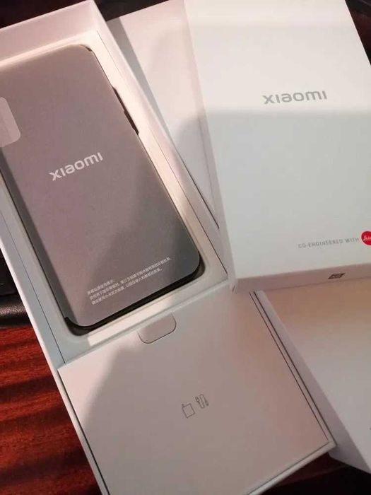 Чисто нов Xiaomi 17 pro max, 16/512Gb и 17 Ultra, 16/1Tb