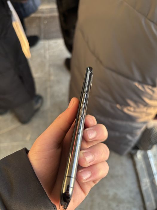 iPhone X 64gb крышка  разбита