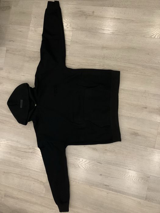 Худи essentials black