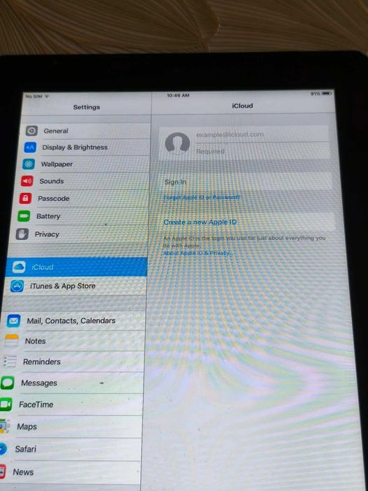 Отключен Ipad2 32GB със SIM slot
