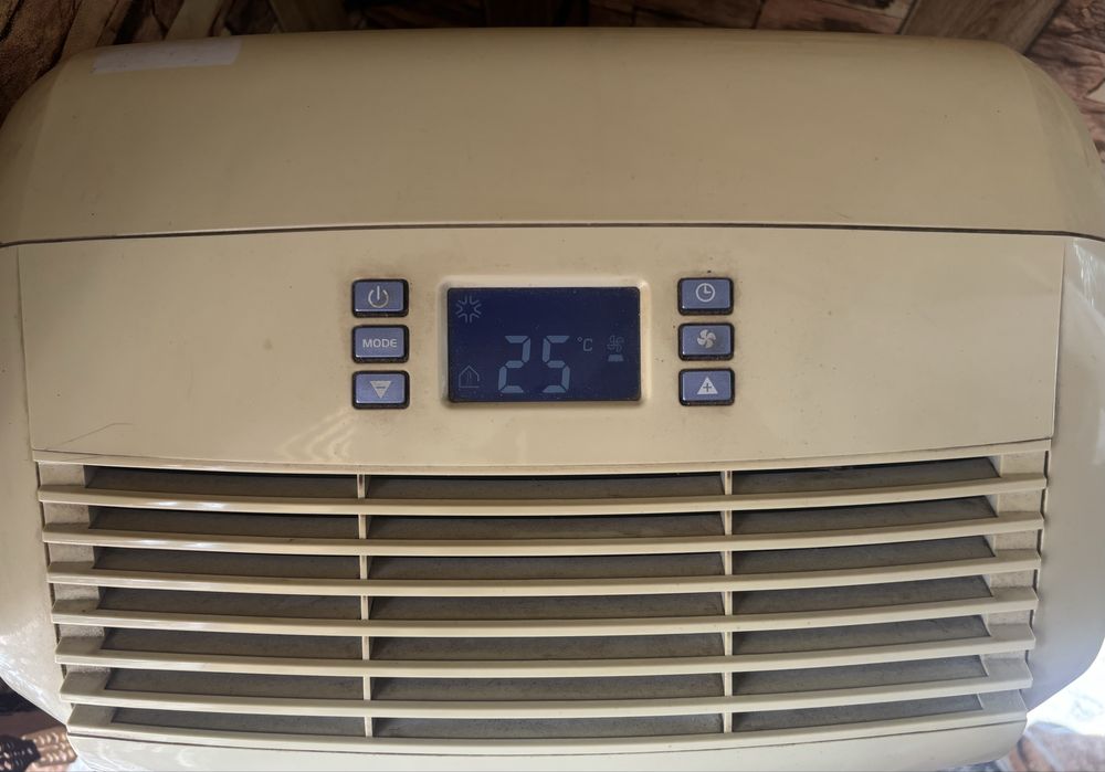 Стационарен климатик за охлаждане! Много запазен