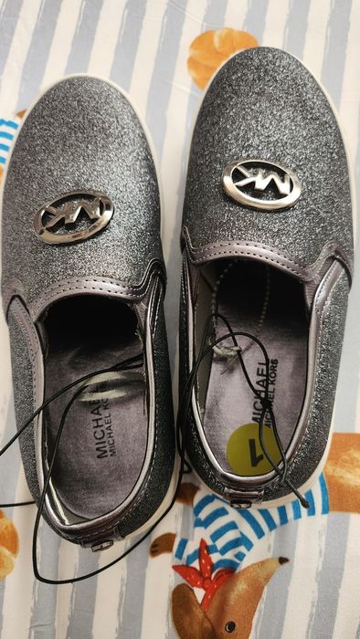 Michael kors за момиче