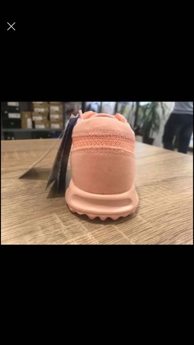 Нови, детски маратонки Adidas
