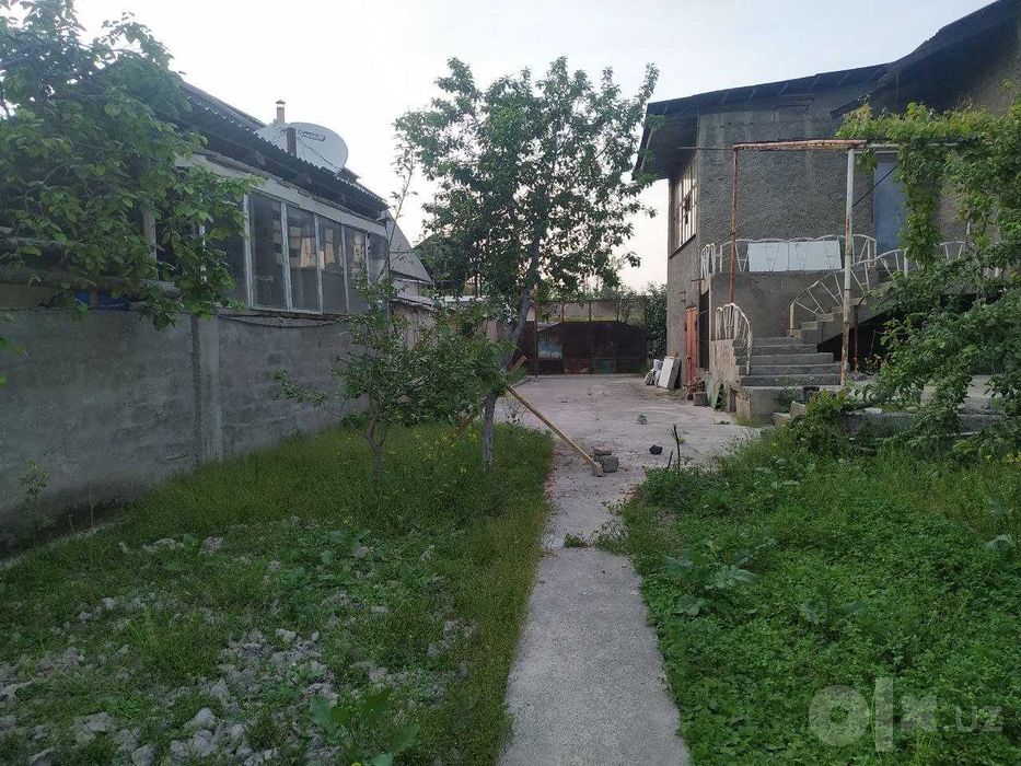 Продаётса дом с участком 12 соток (12 сотихли ховли-жой сотилади)