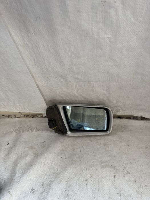Оригинално огледало Мерцедес Ц202 Mercedes C202 W202