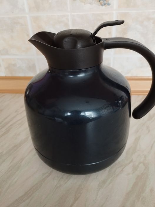 Продам  новый термос