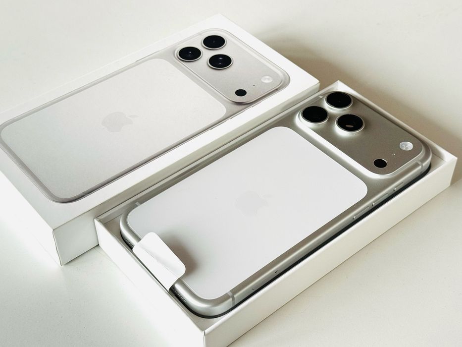 Iphone 17 Pro Max 256GB White Гаранция 1 година