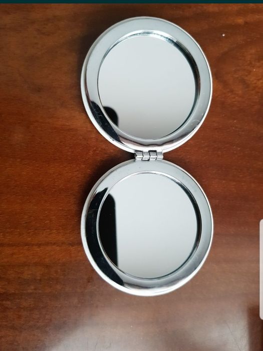 Avon oglindă poșetă