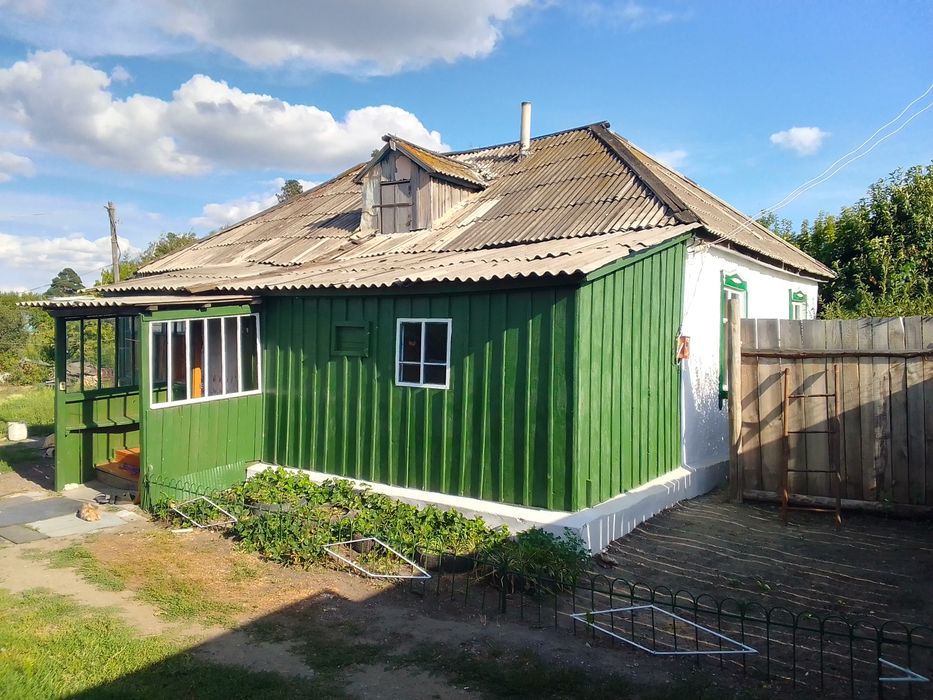 Продаётся дом лесная 12