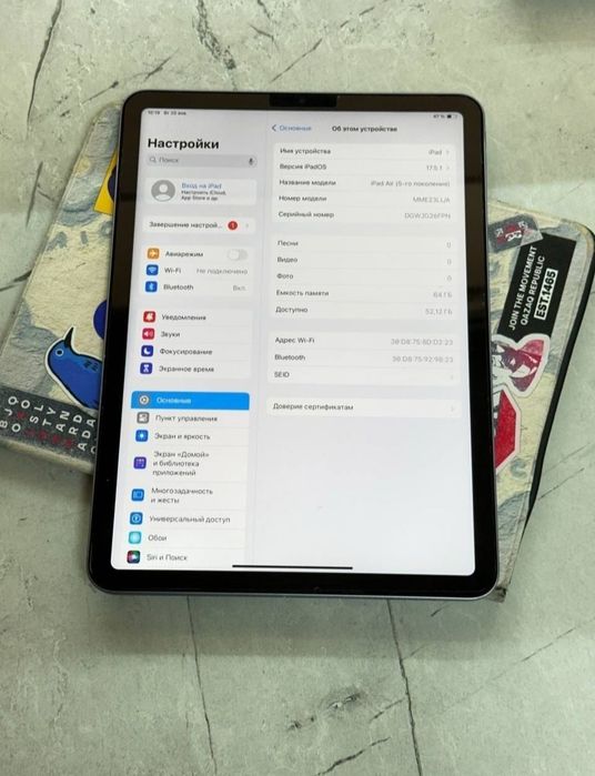 iPad air 5  64GB