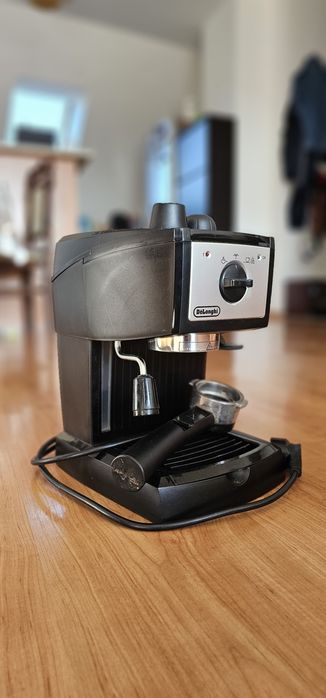 Кафемашина DeLonghi