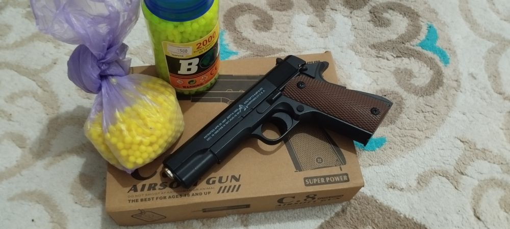 Пистолет c.8 работает