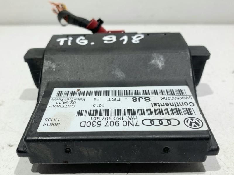 Modul control central Volkswagen Golf 6 2.0 tdi 7N0907530D