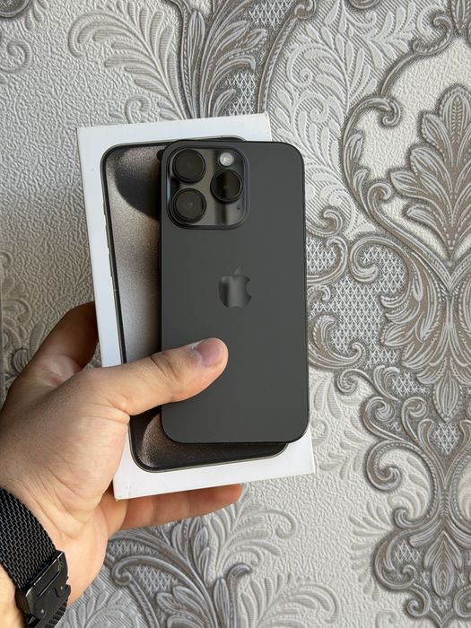 Iphone 15 pro 256 gb 90%
