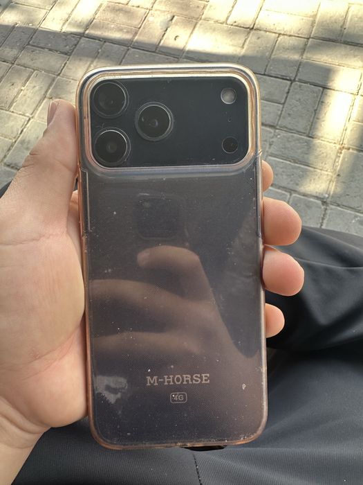 M Horse iphone 17 pro max