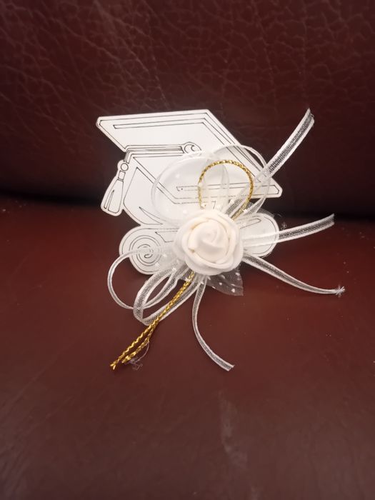 Подаръци за гости за абитуриентски бал