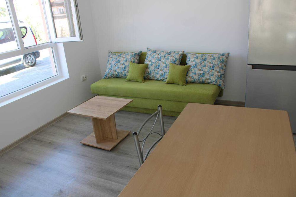 Дава се под наем Едностаен апартамент в Пловдив, Гагарин - 40 кв.м за 280.5 € - Снимка #2