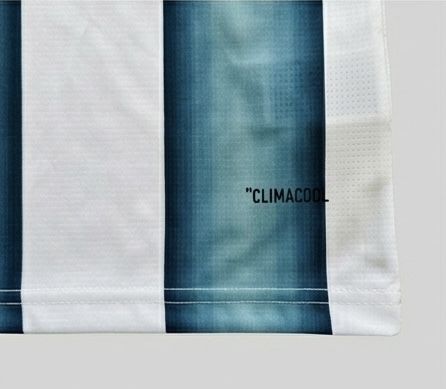Футболна тениска Аржентина (adidas) – Размер M – НОВА